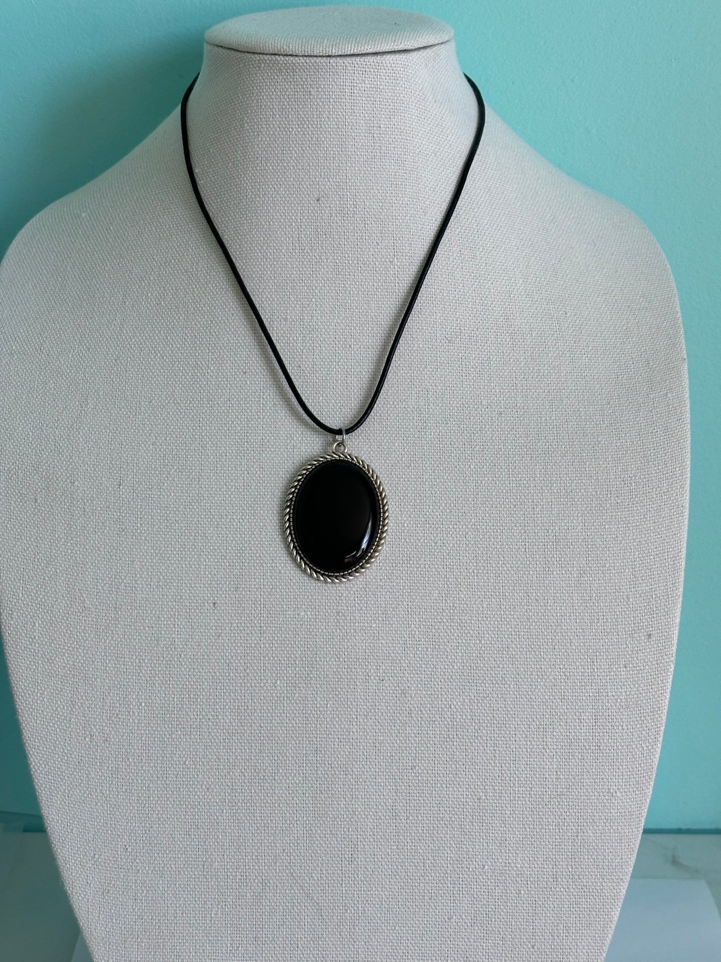 Black Onyx with Rope Braid Pendant Necklace